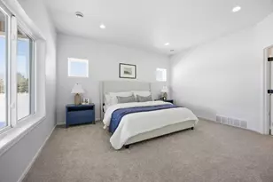 4736 Hampton Loop S, Moorhead, MN 56560 - Photo 17