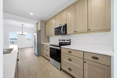 4736 Hampton Loop S, Moorhead, MN 56560 - Photo 13