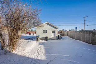 1924 Banks Ave, Superior, WI 54880 - Photo 21