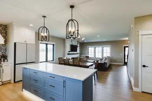 2876 Wildflower Ln SW, Rochester, MN 55902 - Photo 15