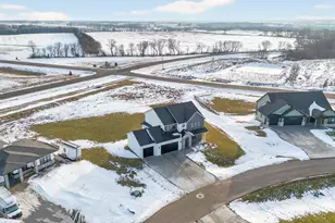 2876 Wildflower Ln SW, Rochester, MN 55902 - Photo 69