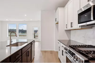 10580 Harbor Lane N, Maple Grove, MN 55369 - Photo 3