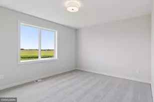 10115 Blackmoor Rd, Woodbury, MN 55129 - Photo 13