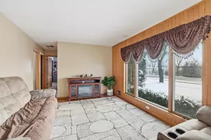 2447 Minnehaha Ave E, Maplewood, MN 55119 - Photo 11