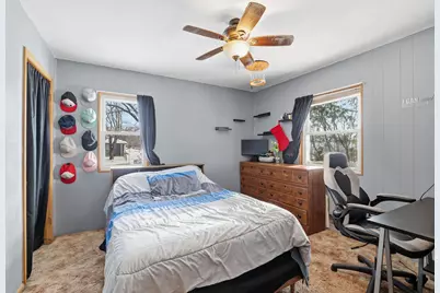 2447 Minnehaha Avenue E, Maplewood, MN 55119 - Photo 11