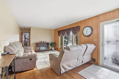 2447 Minnehaha Avenue E, Maplewood, MN 55119 - Photo 9