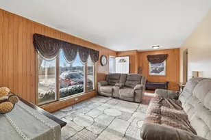 2447 Minnehaha Ave E, Maplewood, MN 55119 - Photo 7