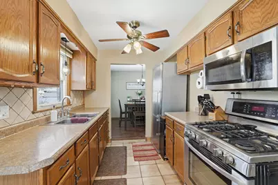 2447 Minnehaha Avenue E, Maplewood, MN 55119 - Photo 5