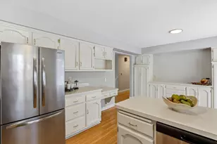 786 Torchwood Ct, New Brighton, MN 55112 - Photo 13