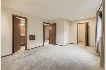 7611 Hilo Lane N, Forest Lake, MN 55025 - Photo 9