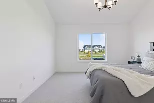 10157 Blackmoor Rd, Woodbury, MN 55129 - Photo 25