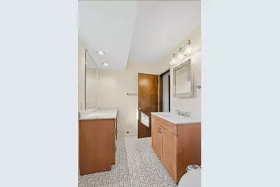 130 W 43rd Street, Minneapolis, MN 55409 - Photo 27