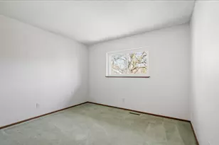 130 W 43rd St, Minneapolis, MN 55409 - Photo 21