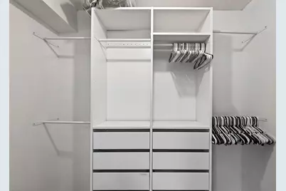 374 Rose Avenue E, Saint Paul, MN 55130 - Photo 19