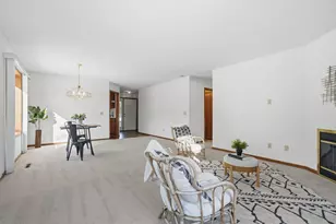 1210 Ravenswood Ct, Shoreview, MN 55126 - Photo 17