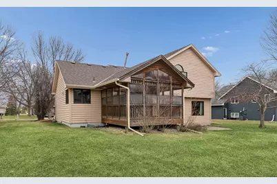 1325 Courtland E, Waconia, MN 55387 - Photo 43