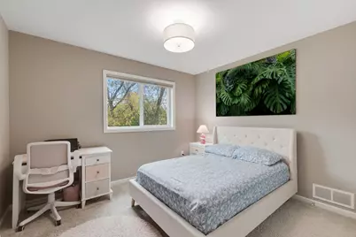 1284 Meadow Lane S, Shakopee, MN 55379 - Photo 13