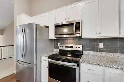 1284 Meadow Lane S, Shakopee, MN 55379 - Photo 11