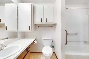 2504 Rose Ave E, Maplewood, MN 55119 - Photo 25