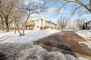 2504 Rose Ave E, Maplewood, MN 55119 - Photo 37