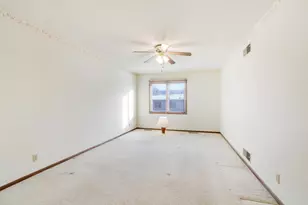 2504 Rose Ave E, Maplewood, MN 55119 - Photo 19