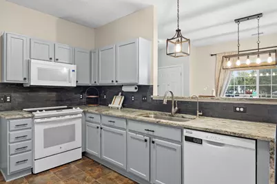 7499 Derby Lane, Shakopee, MN 55379 - Photo 9