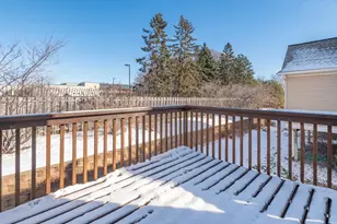 2449 Skyline Dr, Bloomington, MN 55425 - Photo 25