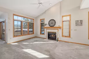 2449 Skyline Dr, Bloomington, MN 55425 - Photo 3