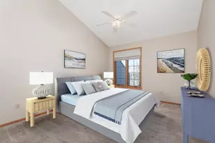 2449 Skyline Dr, Bloomington, MN 55425 - Photo 11