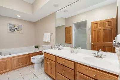 2449 Skyline Drive, Bloomington, MN 55425 - Photo 13