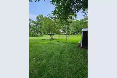 608 Lakeshore Drive, Freeborn, MN 56032 - Photo 31