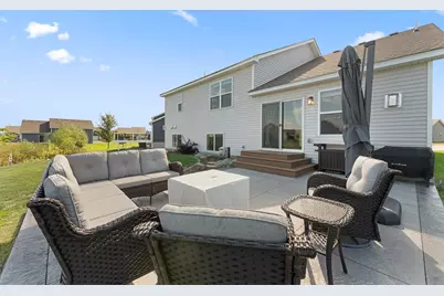 1821 Dauwalter Circle, Carver, MN 55315 - Photo 33