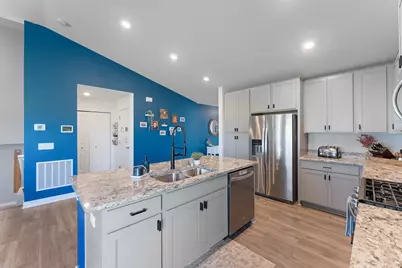 1821 Dauwalter Circle, Carver, MN 55315 - Photo 11