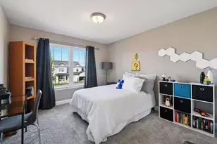 3765 Crane Island Ct, Excelsior, MN 55331 - Photo 29