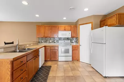 2414 Elianna Drive, Northfield, MN 55057 - Photo 5