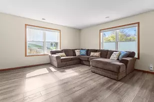 2414 Elianna Dr, Northfield, MN 55057 - Photo 23