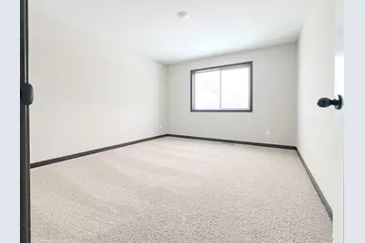 4605 8th Street NE, Saint Cloud, MN 56304 - Photo 17