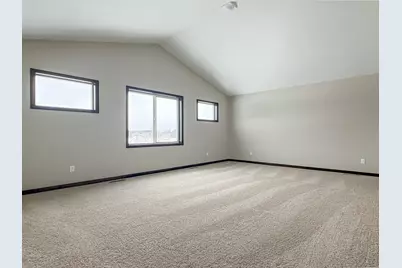 4605 8th Street NE, Saint Cloud, MN 56304 - Photo 11