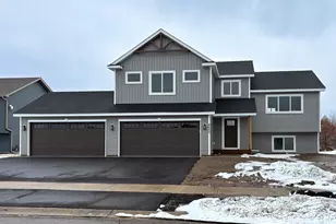 4605 8th St NE, Saint Cloud, MN 56304 - Photo 1