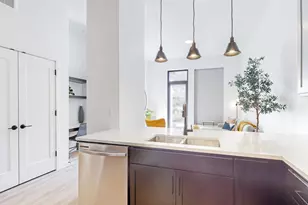 650 Portland Ave S, Minneapolis, MN 55415 - Photo 21