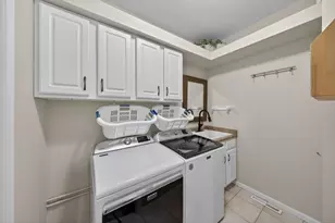 2796 Viola Heights Dr NE, Rochester, MN 55906 - Photo 17