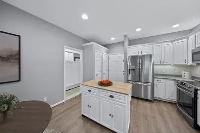 2796 Viola Heights Drive NE, Rochester, MN 55906 - Photo 11