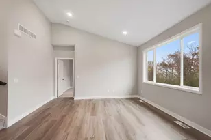 1549 Creekwood Dr, New Richmond, WI 54017 - Photo 11