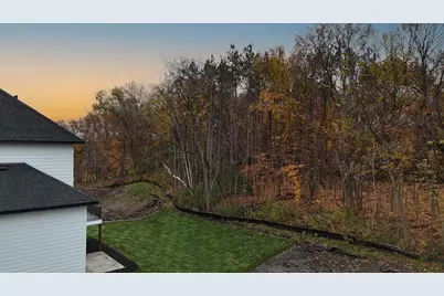734 Ensconced Way, Chaska, MN 55318 - Photo 47