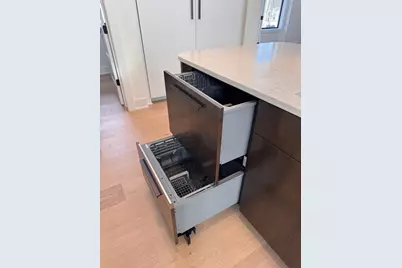 734 Ensconced Way, Chaska, MN 55318 - Photo 5