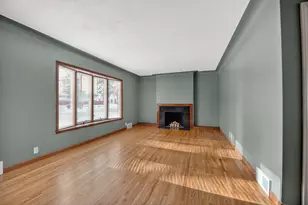 1095 Idaho Ave W, Saint Paul, MN 55117 - Photo 7