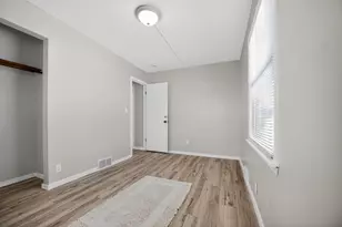 1095 Idaho Ave W, Saint Paul, MN 55117 - Photo 17