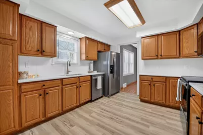 1095 Idaho Avenue W, Saint Paul, MN 55117 - Photo 19