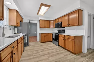 1095 Idaho Ave W, Saint Paul, MN 55117 - Photo 19