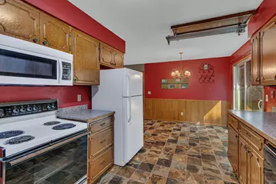 1509 10th Street SE, Willmar, MN 56201 - Photo 9